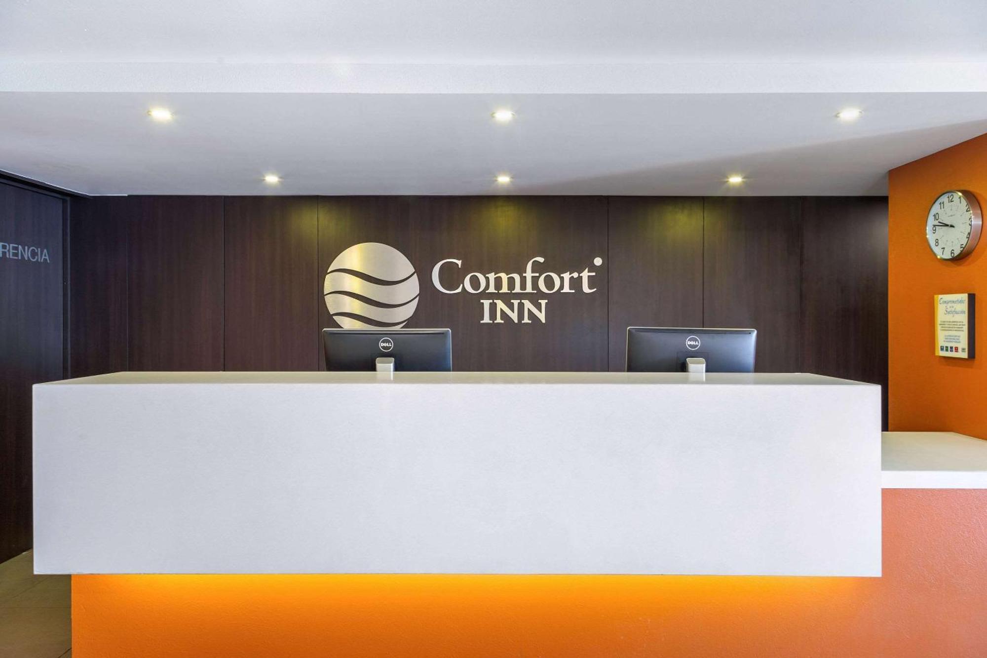 Comfort Inn San Luis Potosí Buitenkant foto